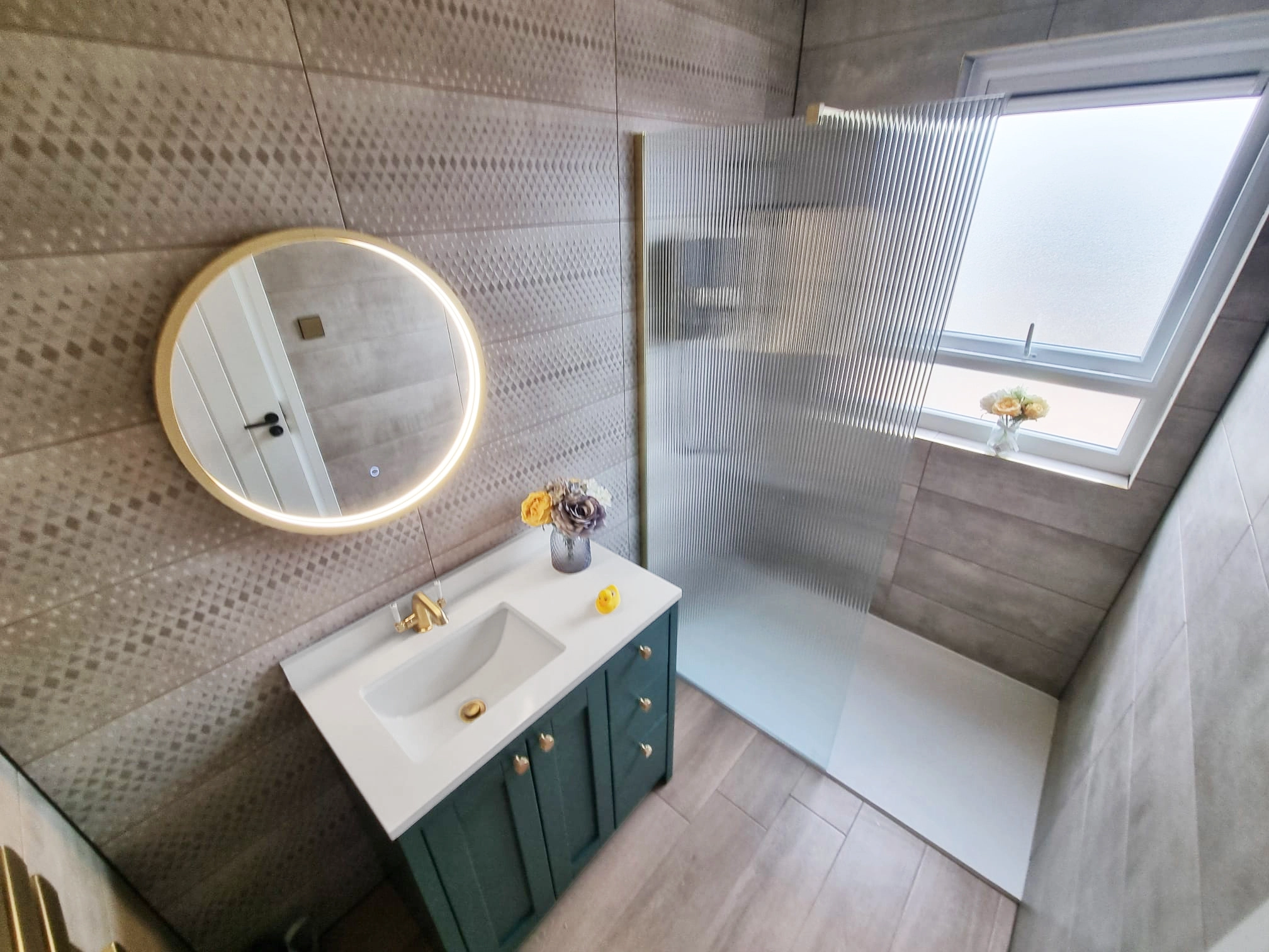 Walk-In Showers & Wet Rooms